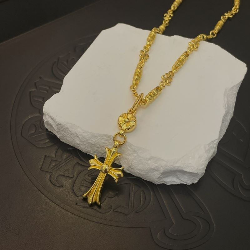 Ch*0me He**ts necklaces